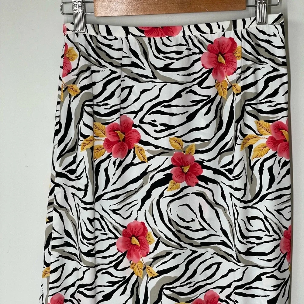 Anna S White Zebra Floral Tropical Hawaiian MIDI Skirt